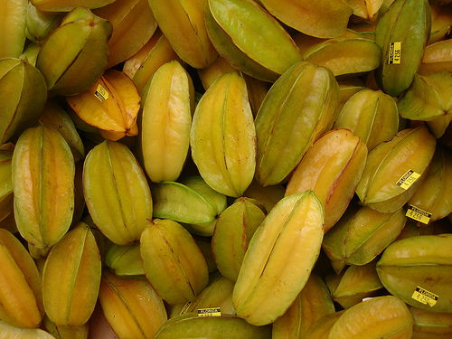 tossed array of star fruit