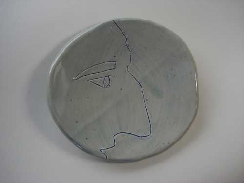 nose profile on plate